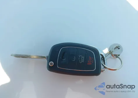 2016 Hyundai Sonata Se z USA, uszkodzony, nr VIN 5NPE24AF6GH275945